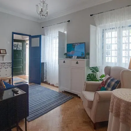 Casa Da Travessa - بيت للعطل Óbidos