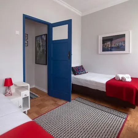 Casa Da Travessa - بيت للعطل Óbidos
